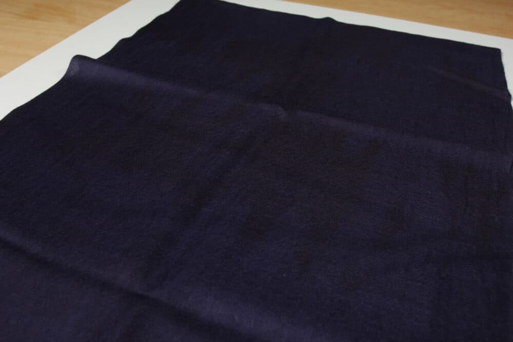 Kleiner Schal - Marineblau - Image 2